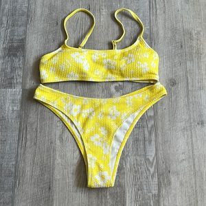 Swimsuit top and bottom